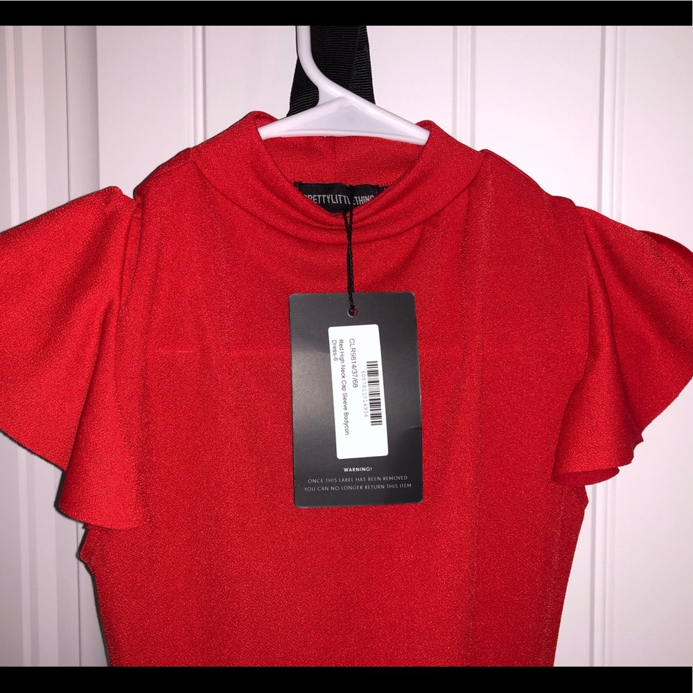 PRETTY LITTLE THING RED DRESS - Picture 3 of 4